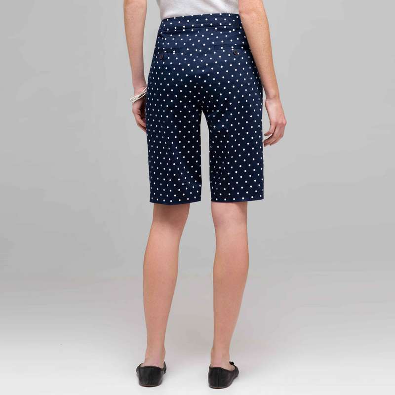 Golf Short image number null